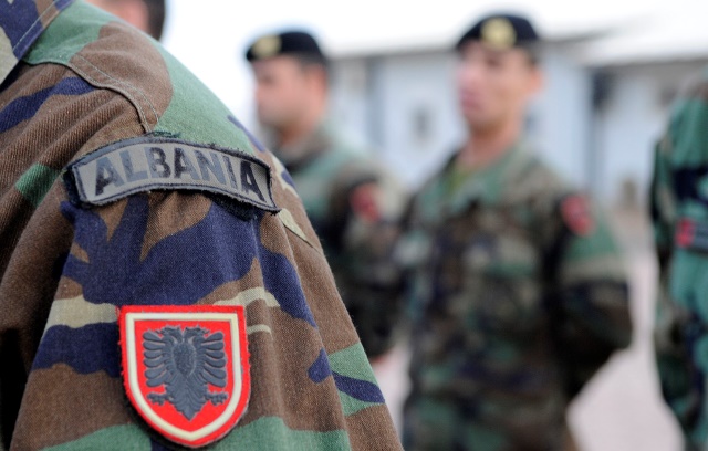 Shqipëria, e parafundit për kontributin në NATO