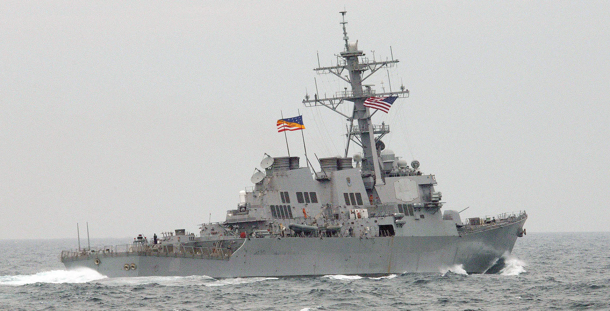 Provokojnë avionë ushtarakë rusë, fluturojnë pranë luftanijes amerikane