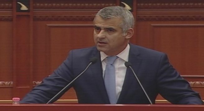 Dule-Ramës: Ç’dehu zoti kryeministër, i keni hyrë një aventure, e cila ka kosto