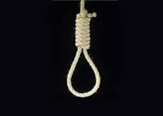 Durrës, 31 vjeçari vetëvaret me kabëll elektrik në oborrin e shtëpisë