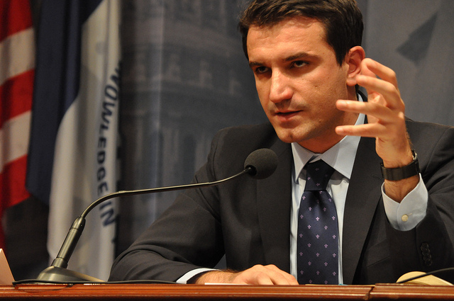 “Erion Veliaj pushoi 550 punonjës brenda një jave”