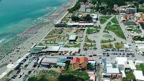Sekuestrohen  9 pallate në ndërtim në bregdetin e Velipojës