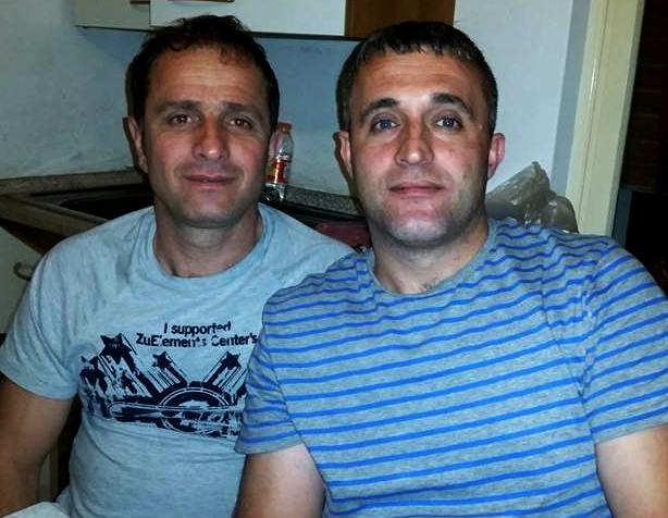 Mësuesi që rrahu 12 nxënësit, flasin djemtë e tij: Babait i ngritën kurth