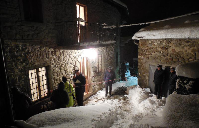 FOTO/ Fier, arrestohet autori 26-vjeçar, grabiti e vrau ish-policin italian