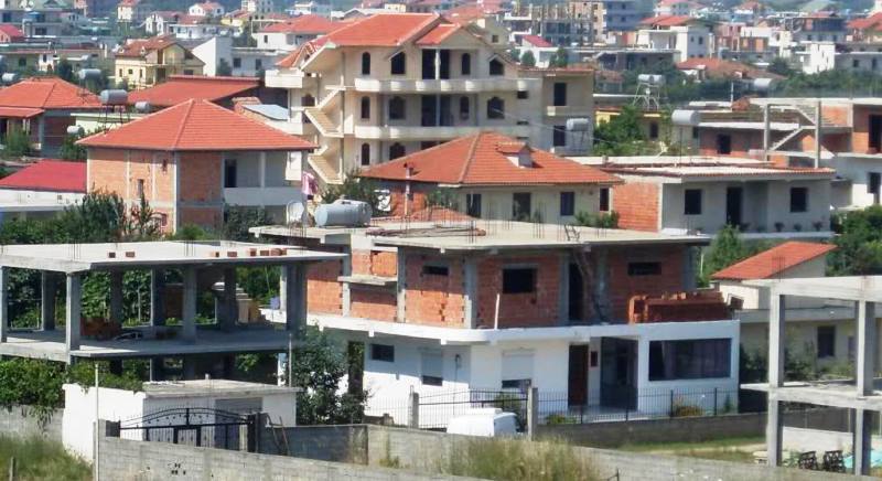 OPERACIONI “SMILE”/Emrat, 5 arrestime te Aluizni në Tiranë