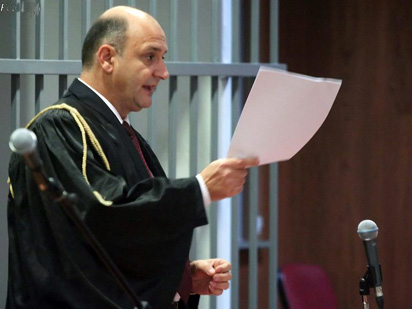 Avokati Vladimir Meçi: Tom Doshi mund të arrestohet vetëm me vendim të Gjykatës së Lartë