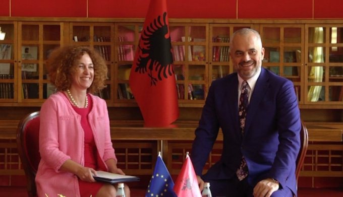 Zgjedhjet, zyra e BE-së në Tiranë flet për sfida, jo për shkelje