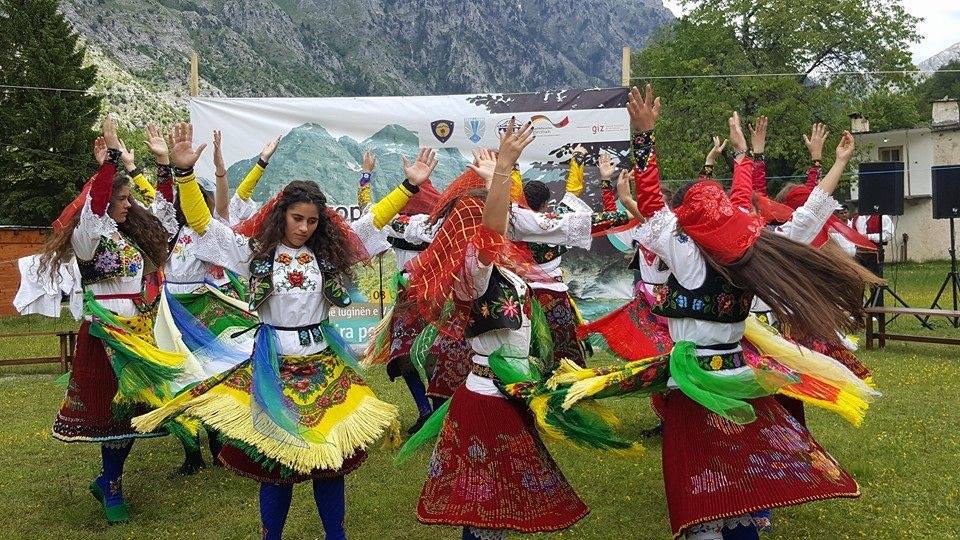 FOTO GALERI/ Çelet sezoni turistik në Valbonë