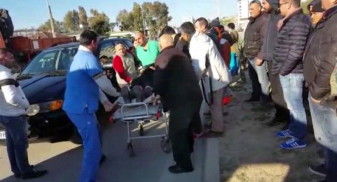 FOTO/ Vlorë, aksident te Transballkanikja, një këmbësore në rrezik për jetën