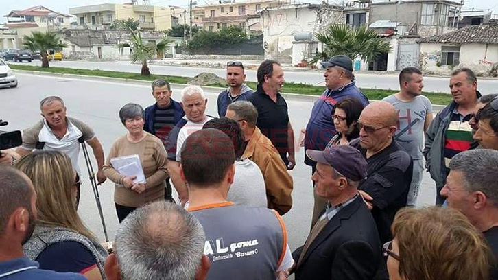 Vlorë, vazhdon “legjenda e Transballkanikes”, banorët sërish protestojnë