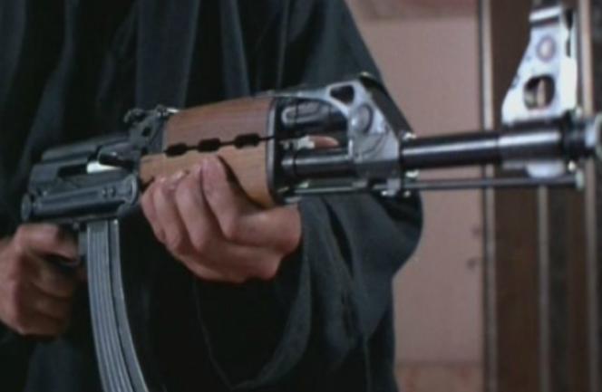 NGJARJE E RENDE/Vret veten dhe gruan në sy të vajzës ne Sarande