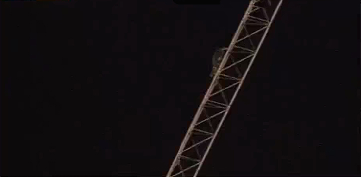 VIDEO/ Xhemal Zhuri zbret nga vinçi