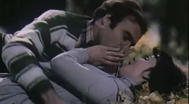 Rajmonda Bulku: Puthjet në filmat par ’90, e çuditshme, por paragjykoheshin edhe nga artistët e rinia