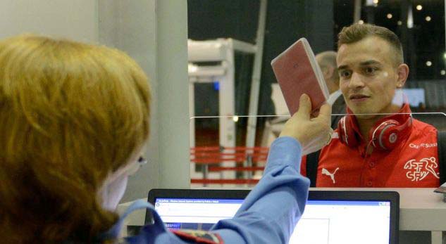 VIDEO/ Policia maqedonase ndalon Shaqirin…, arsyeja është qesharake