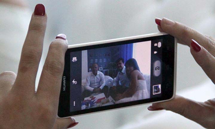 FOTO/ Xhelal Mziu e nis mandatin e tretë me celebrimin e një martese