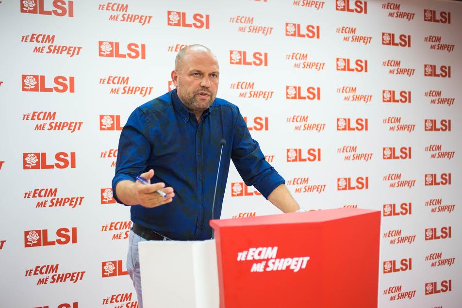 LSI ndez bateritë kundër një marrëveshjeje PS-PD