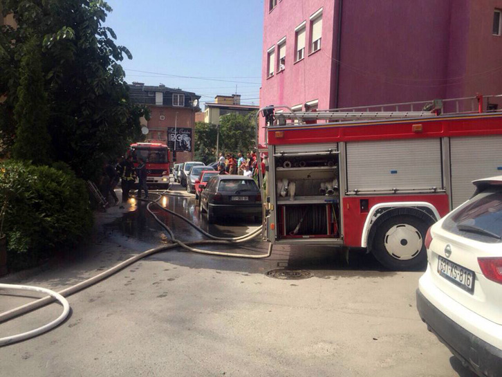 Tiranë, pacienti tenton të vetëdigjet, zjarr në repartin e dializës të Spitalit Amerikan