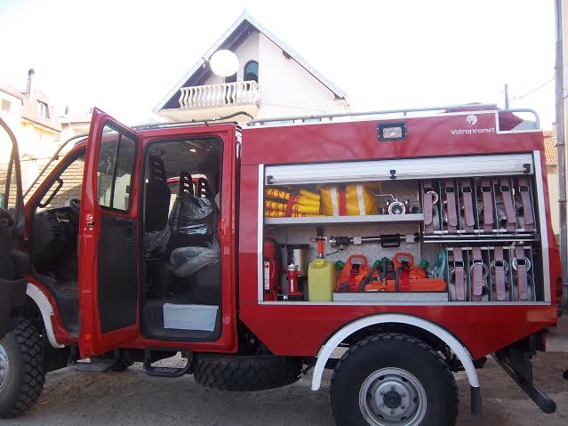 8000 thirrje telefonike te zjarrfikësit në 2 vjet. Gruaja dënohet për herë të 11-të