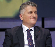 AGRON GJEKMARKAJ/ Pse Rama shfaqet i relaksuar në fushatë, a mos ka ndonjë aneks bashkëqeverisje marrëveshja me Bashën?