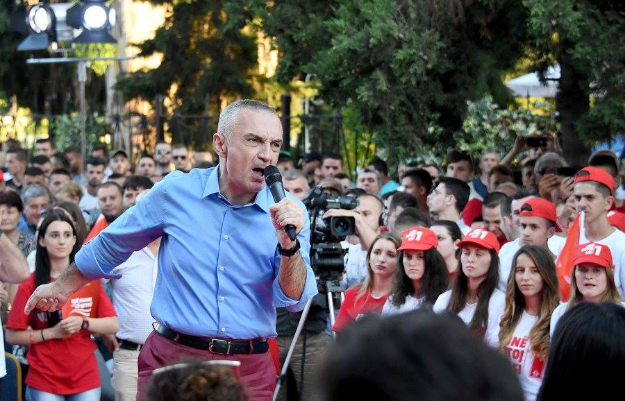 A do ta dekretojë Ilir Meta qeverinë pas zgjedhjeve të denoncuara për manipulim? Përgjigjet Petrit Vasili