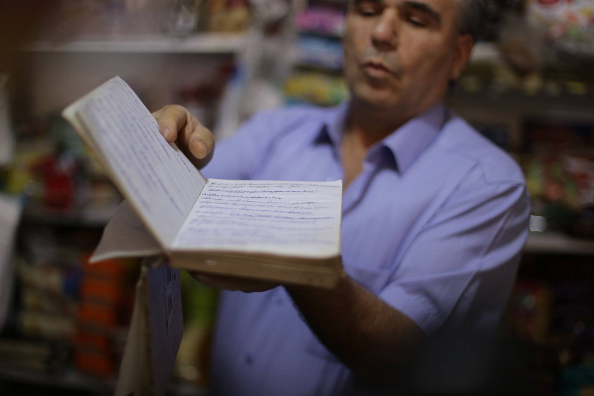 FOTO GALERI/ Basha publikon lista borxhesh: Më të varfrit nuk arrijnë të paguajnë as bukën e përditshme