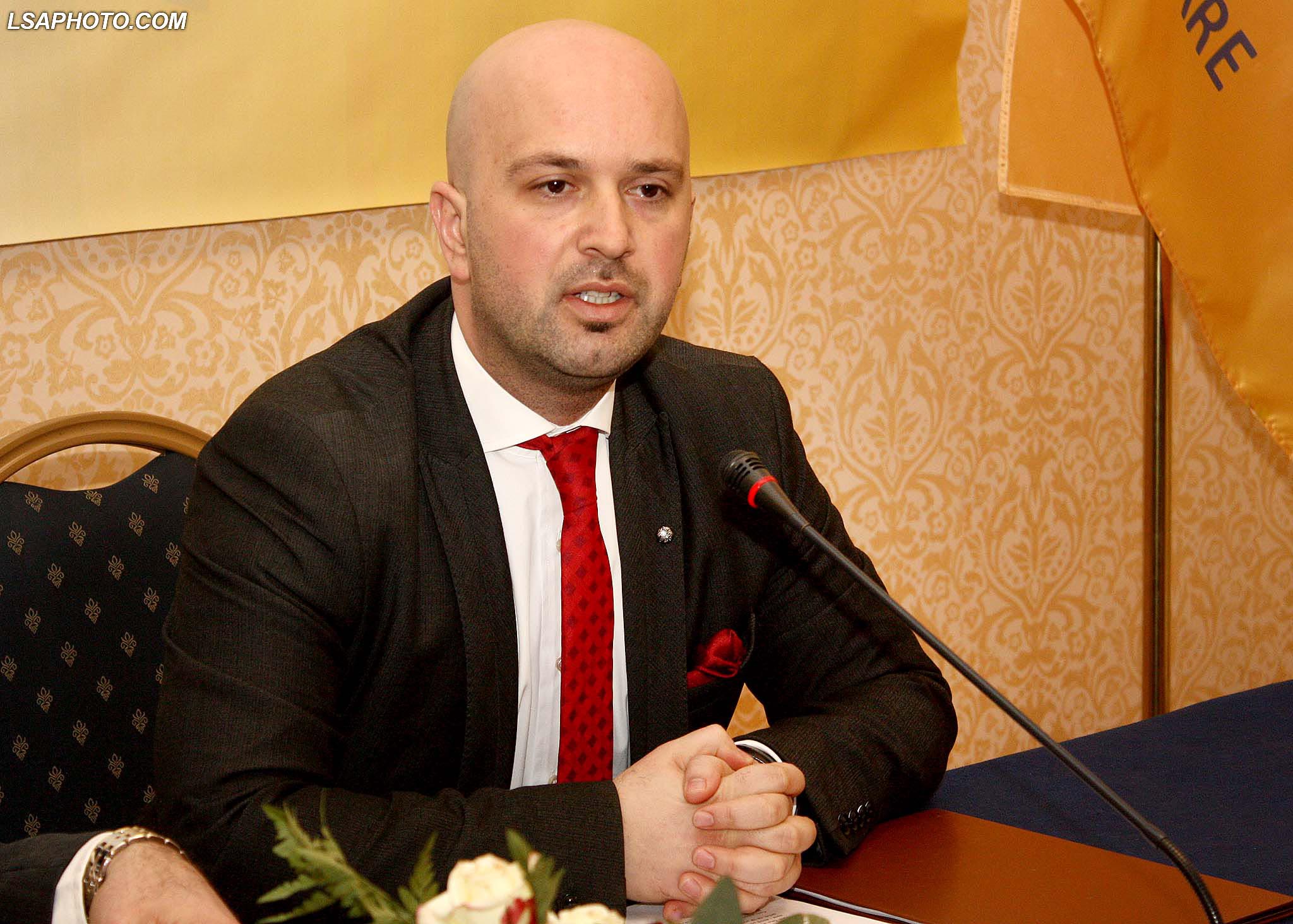 Emërohet drejtori i ri i postës shqiptare, ja kush është