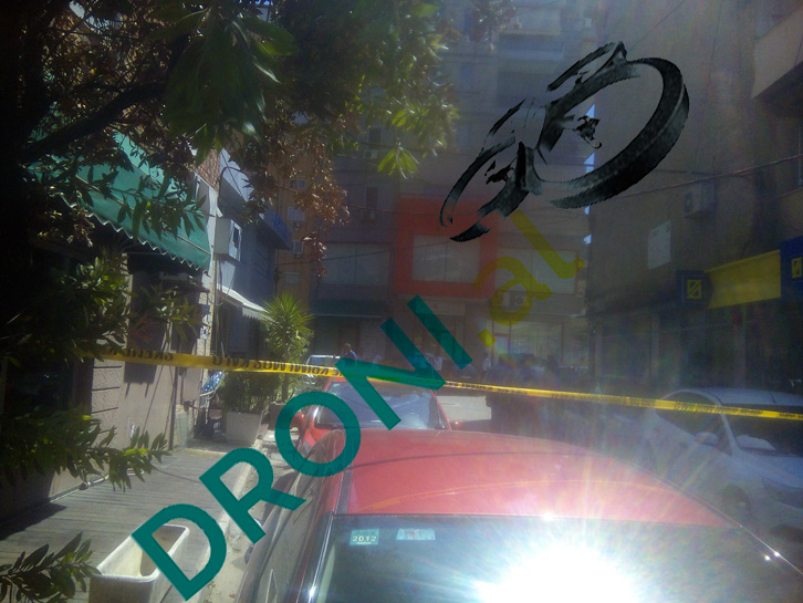 LAJM I FUNDIT/ Mjeku “përgënjeshtron” Policinë, biznesmeni i qëlluar të “Selman Stërmasi” i ka mbijetuar atentatit