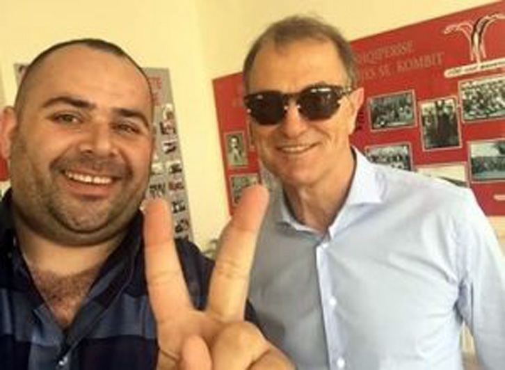 Voton për herë të parë si shqiptar edhe ish-trajneri i kombëtares Gianni De Biasi