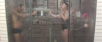 FOTO/ BB9, plas sherri, Fiorentina kap mat Olsin me Ambran në dush