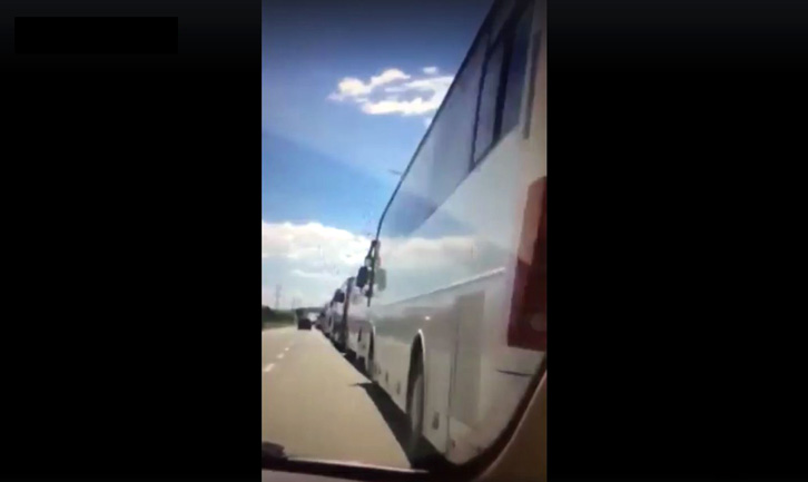 VIDEO/ Ja sa autobusë me militantë përdori Edi Rama për mitingun në Gjirokastër