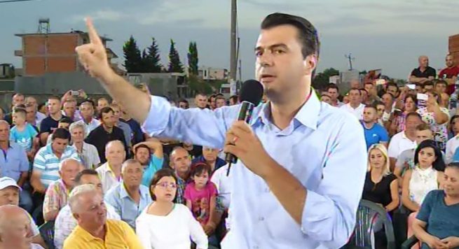 Basha: Rama e kishte Metën në sqetull, të dy bashkë bënë të gjitha zullumet, sot shajnë njëri-tjetrin