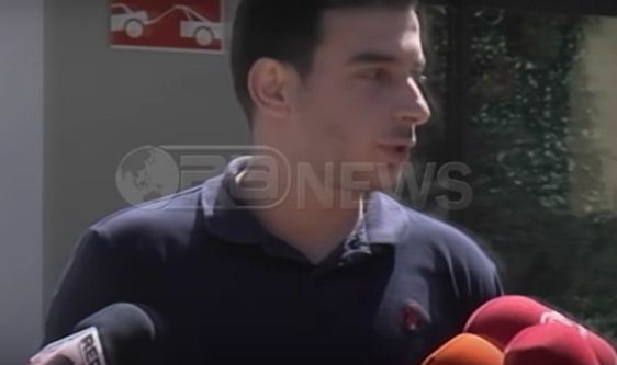 VIDEO/ Helmimi i protestuesve, dëshmitari: Jemi ndjerë keq që kur ishim në tribunë