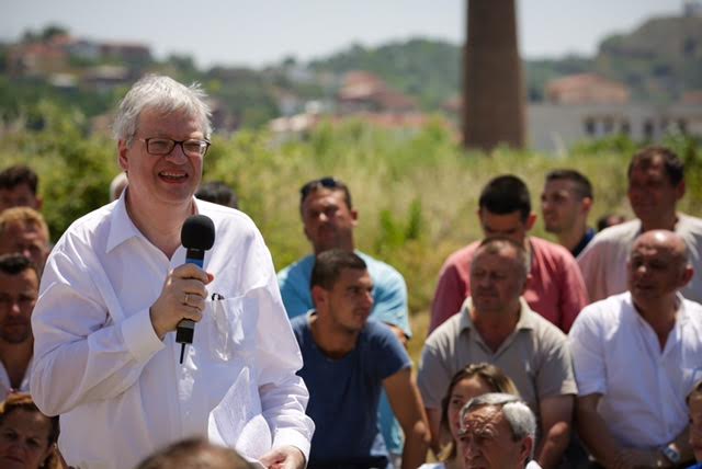 Kavajë, këshilltari i Merkel në takimet e demokratëve: Programi i Lulzim Bashës ka vulën tonë