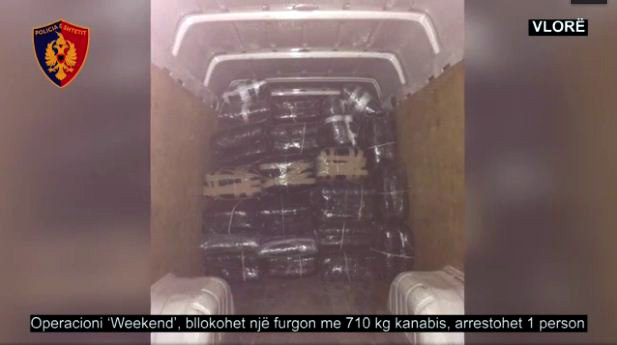 VIDEO & EMRI/ Vlorë, bllokohet sasi e madhe droge, prangoset një trafikant