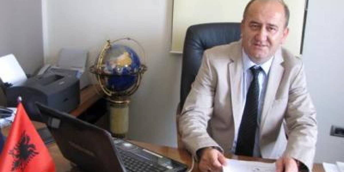 EMRI & FOTO/ Zëvendëskryeministrja Mandija kërkon shkarkimin e Drejtorit të Përgjithshëm Detar