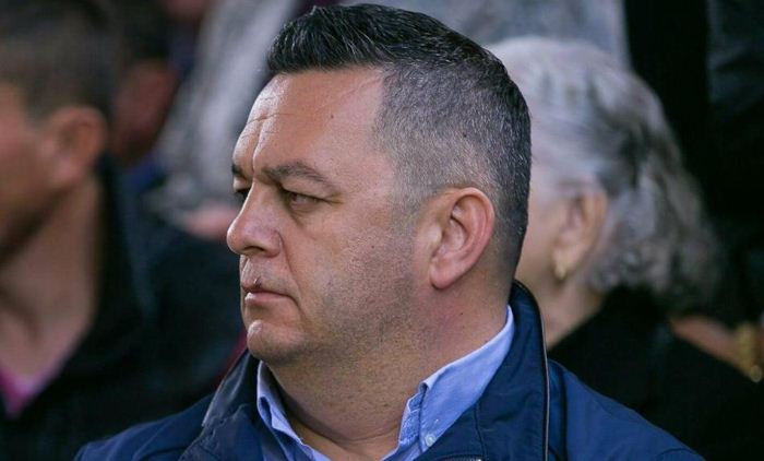 Helidon Bushati tërhiqet nga lista fituese, ja pse