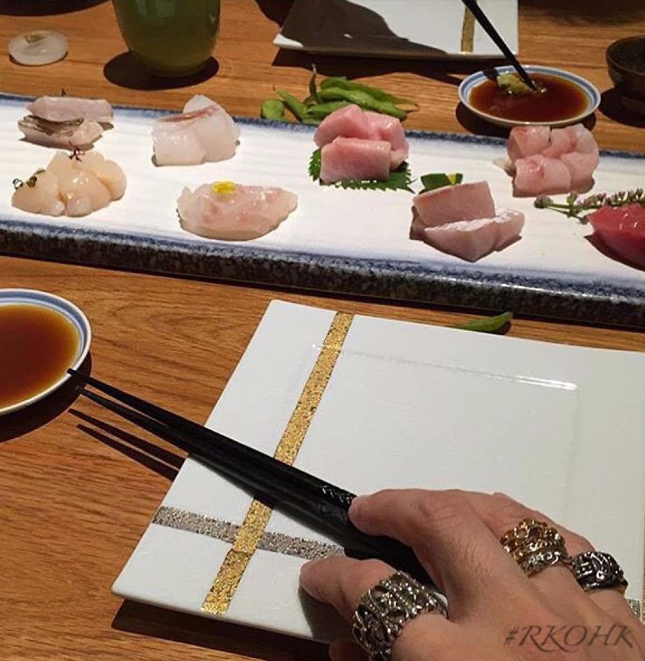 FOTO GALERI/ Jahte, avionë, supermakina, jeta e çmendur e pasanikëve  të Hong Kongut