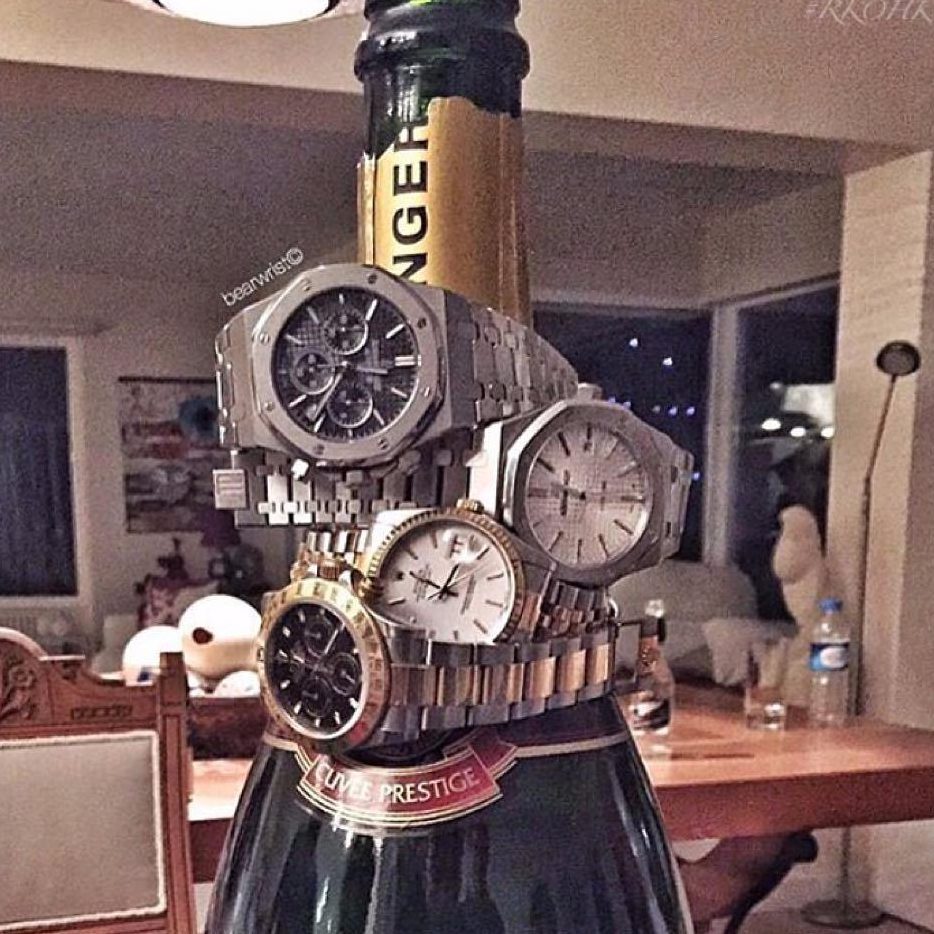 FOTO GALERI/ Jahte, avionë, supermakina, jeta e çmendur e pasanikëve  të Hong Kongut