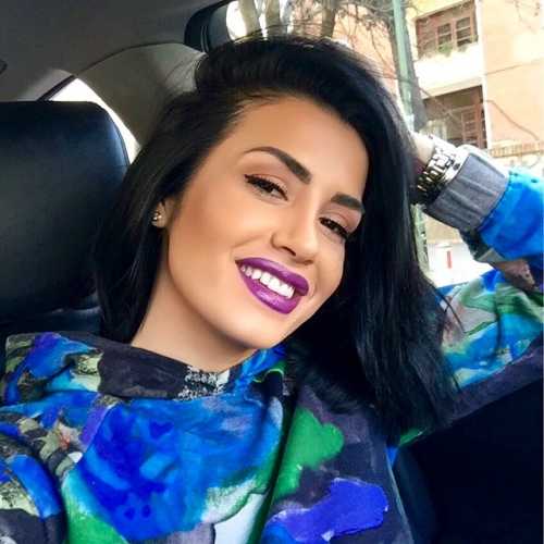 FOTO/ Këngëtarja shqiptare i jep fund pas 17 vjetësh, ja dedikimi për bashkëshortin