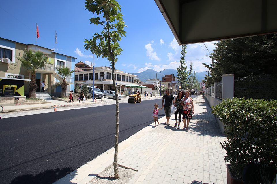 FOTO GALERI/ Bashkia Kamëz, 60 projekte të përfunduar në 6 muaj