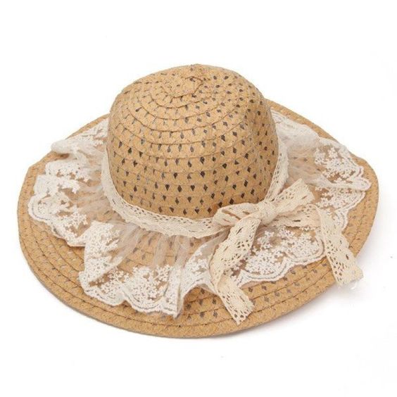 FOTO/ Kapelet e plazhit, modelet që duhet të keni patjetër gjatë pushimeve