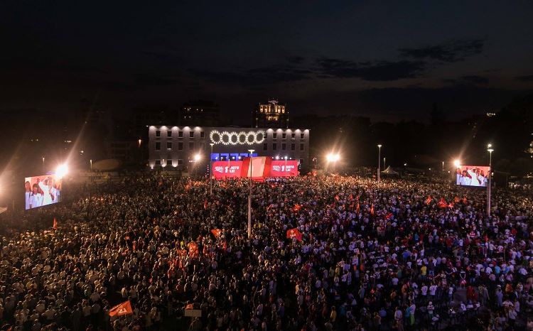 Ilir Meta publikon skandalin e Portit: Fikën skanerat për kamionët me drogë