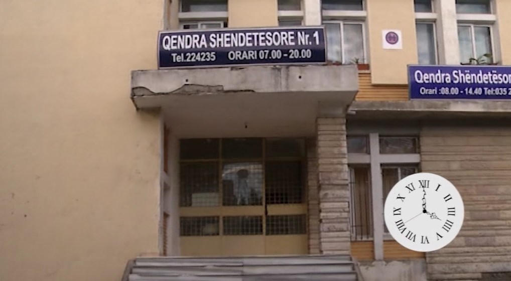 VIDEO/ Pezullohet mitingashja e PS, “parte time” bënte edhe drejtoreshën e qendrës shëndetësore