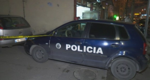 Elbasan, sherr me thika, dyshohet se ka të plagosur