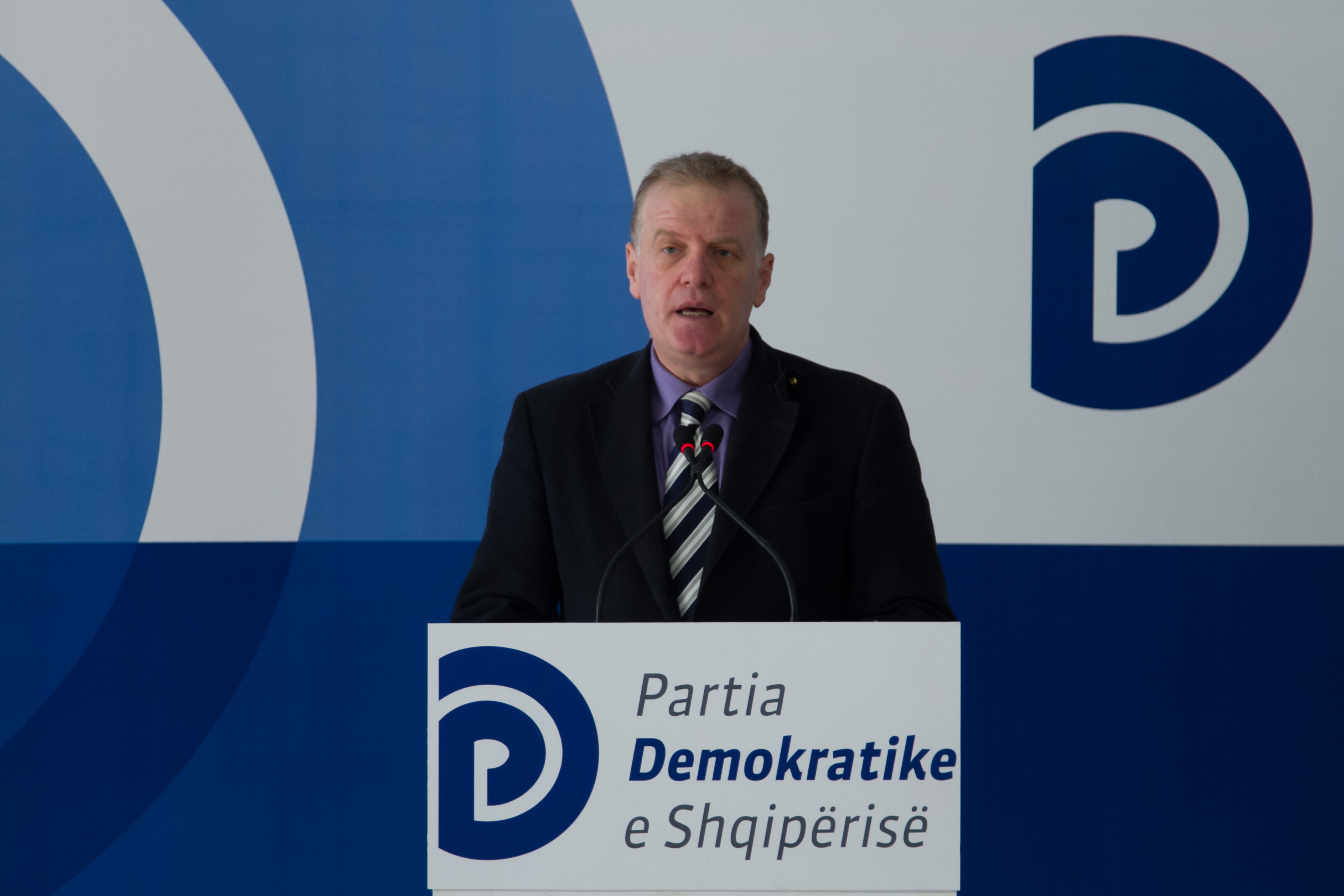 Partia Demokratike nis fushatën: Më 25 qershor fiton Republika e Re