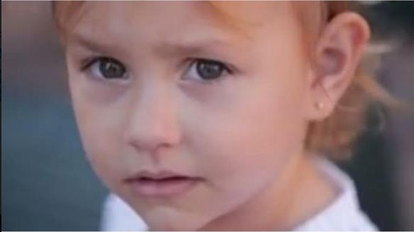 FOTO/Rena, 2 vjeçarja shkodrane më e njohur në Shqipëri