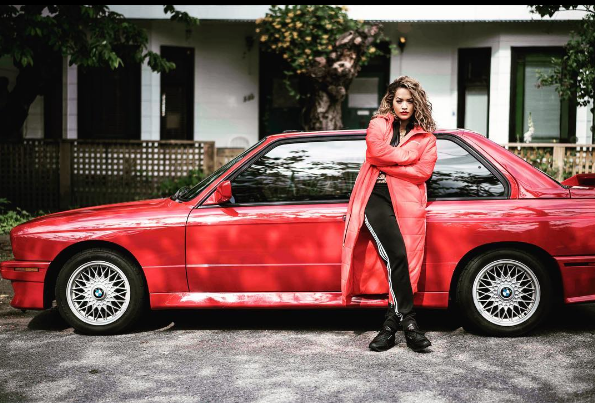 FOTO/ Rita Ora sjell klipin e ri, publikohen pamjet