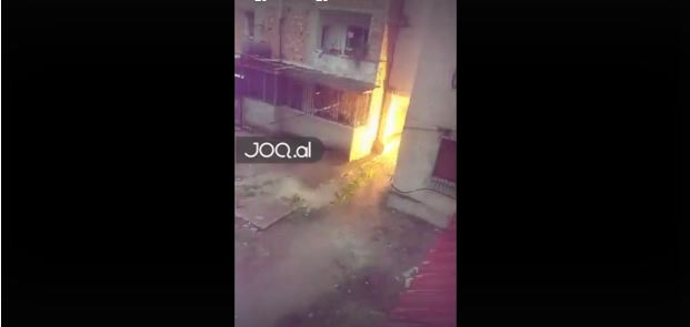 VIDEO/ Vlorë, seri shpërthimesh të fuqishme në qytet