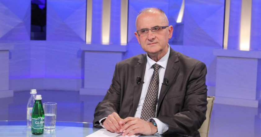 Petrit Vasili mbrëmë i impresionuar për rezultatin dhe i karikuar për opozitë…, sot dha dorëheqjen