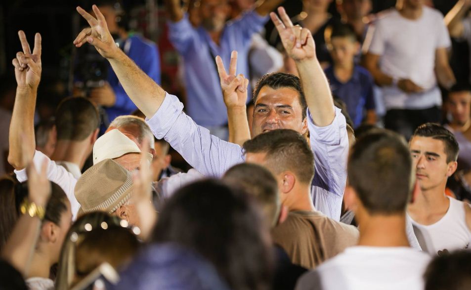 Lulzim Basha thotë arsyen se pse Edi Rama refuzon debatin me të